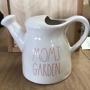 Rae Dunn Mom's Garden Pitcher. Excellent Condition. Holds About 60 Ounces.